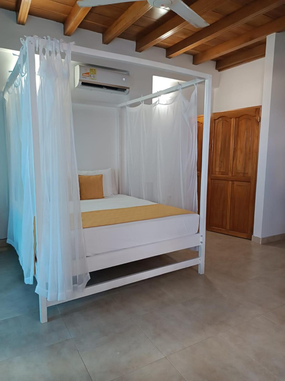 hotel 3 banderas Manzanillo del Mar Cartagena Exterior foto